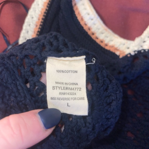 Crotchet neck tie top - Picture 3 of 4